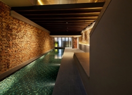 金碧辉煌的池骑楼-新加坡FARM建筑师作品