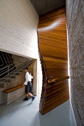 缅甸柚木质帘门-Matharoo Associates设计师作品