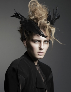 有福的黑度-探讨女人的“黑暗的一面”