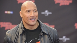 好莱坞道恩・强森硬汉男影星壁纸