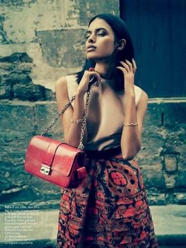 拉克什米农-巴黎新面貌，展示了流线型现代主义迪奥的风格