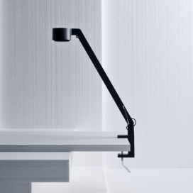 长长的黑色台灯-Dirk Winkel设计师作品