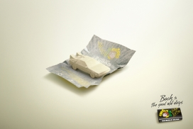 Gorila平面广告-备份过去的好时光