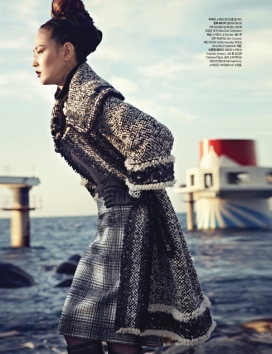 李杨进-经典英国时尚芭莎韩国，针织和细格子花时装秀