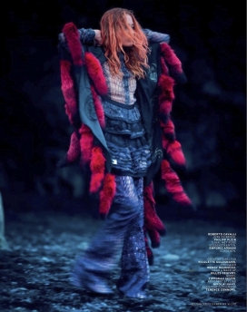 火与冰-新西兰梅森普尔个性丰富的自然步行时装秀