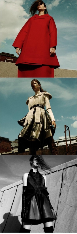 一个无所畏惧的战士-全身铠甲的中世纪的格雷格女主人时装秀