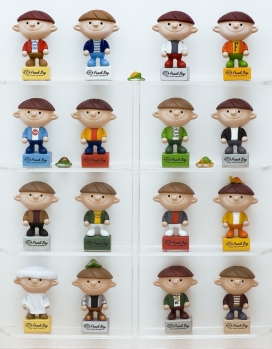 日本滨松Tohmei Yamashita玩具设计师作品-冲床男孩