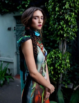 安娜・希林扮演的著名世界画家的风格人像