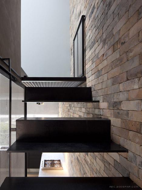 外露砖墙内饰ZBL House房屋建筑-以色列Paritzki & Liani建筑事务所作品---酷图编号1035816