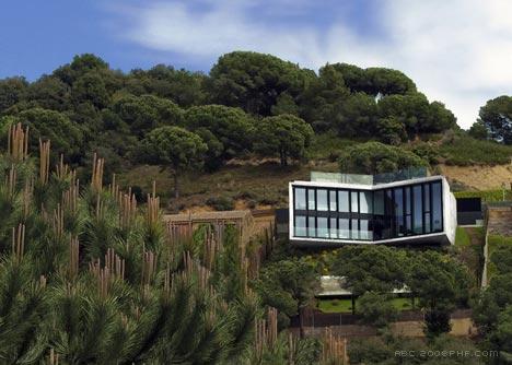 郊区山坡边缘上的X House-西班牙Cadaval & Solà-Morales建筑师作品---酷图编号22