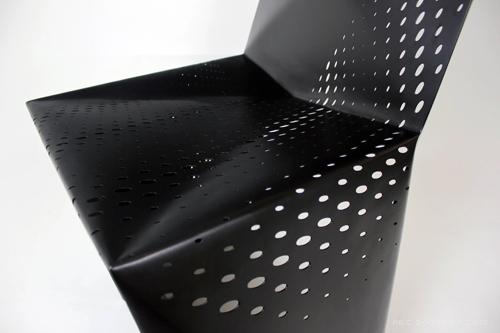 穿孔的几何座位-Brooks Atwood家居设计师作品---酷图编号1036403