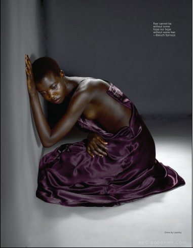 Nyakhor Rising黑女人,为时尚杂志打造的时装造型-纽约Deanna Sadykov摄影师作品---酷图编号2