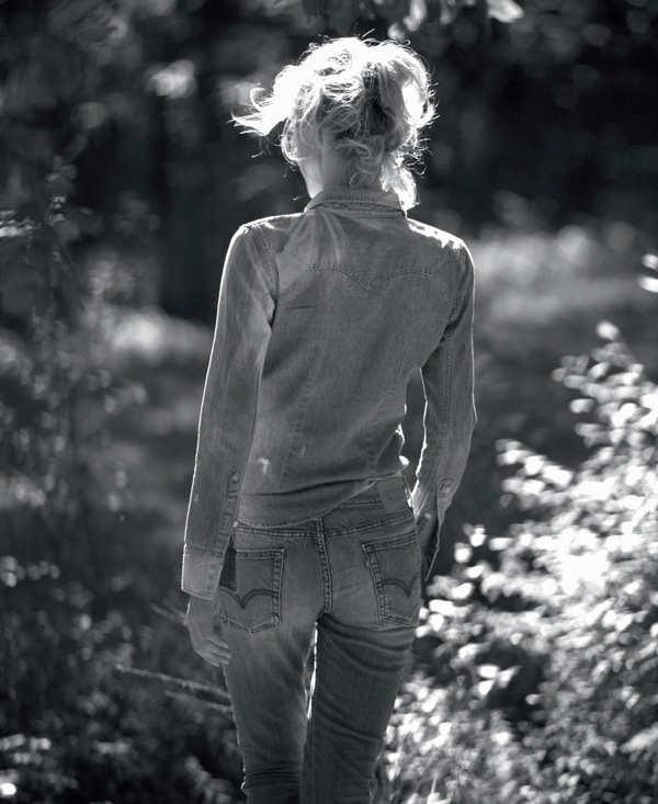 伊娃-真实的亲密关系和美丽图片