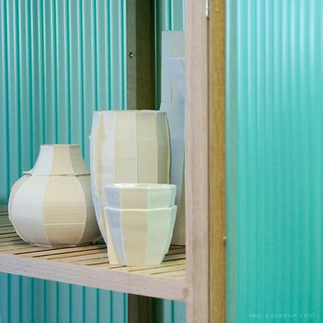 半透明橡木绿色的波纹PVC柜子-荷兰Dik Scheepers家居设计师作品---酷图编号1040143