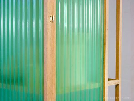 半透明橡木绿色的波纹PVC柜子-荷兰Dik Scheepers家居设计师作品---酷图编号1040144