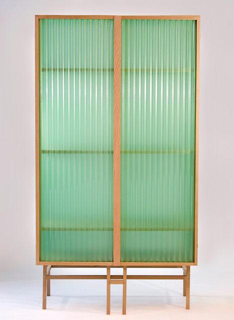 半透明橡木绿色的波纹PVC柜子-荷兰Dik Scheepers家居设计师作品---酷图编号1040147