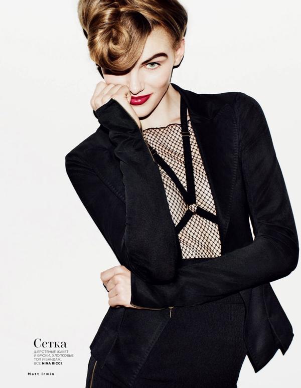 命令与征服-Vogue俄罗斯-灵光磨损和摇滚春季时装,大胆的高曝光金属色,光滑的蛇皮---酷图编号2