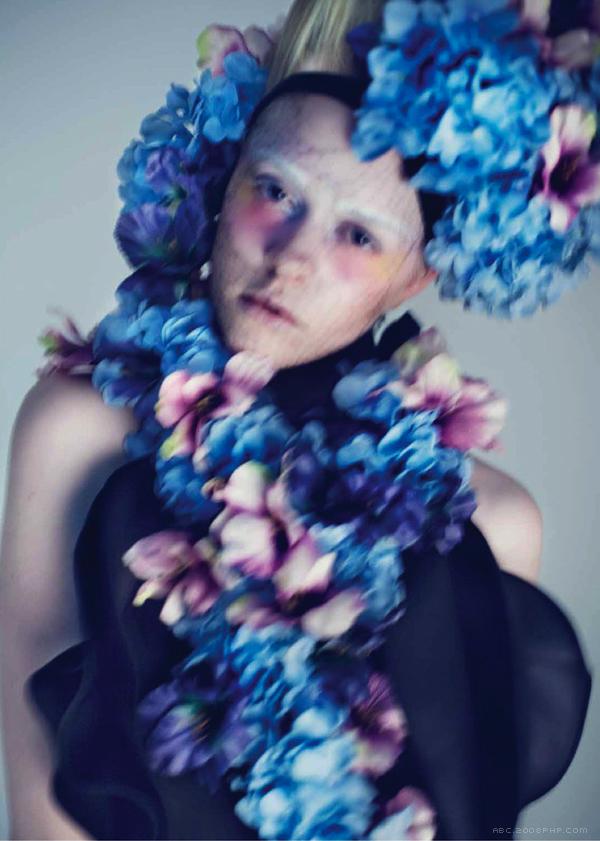 春天的花-“盛开”时尚芭莎Bazaar香港2013年3月---酷图编号6