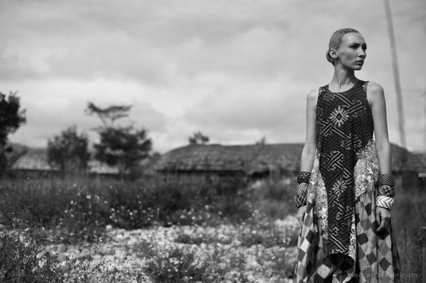 瓦梅纳系列黑白人像纪实-主要反映印度尼西亚的时装---酷图编号25