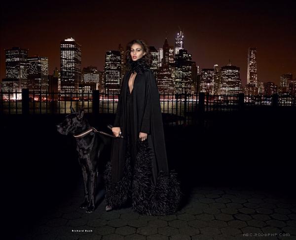 琼・斯莫斯-Vogue俄罗斯-量身打造卓越的时尚拍摄---酷图编号5