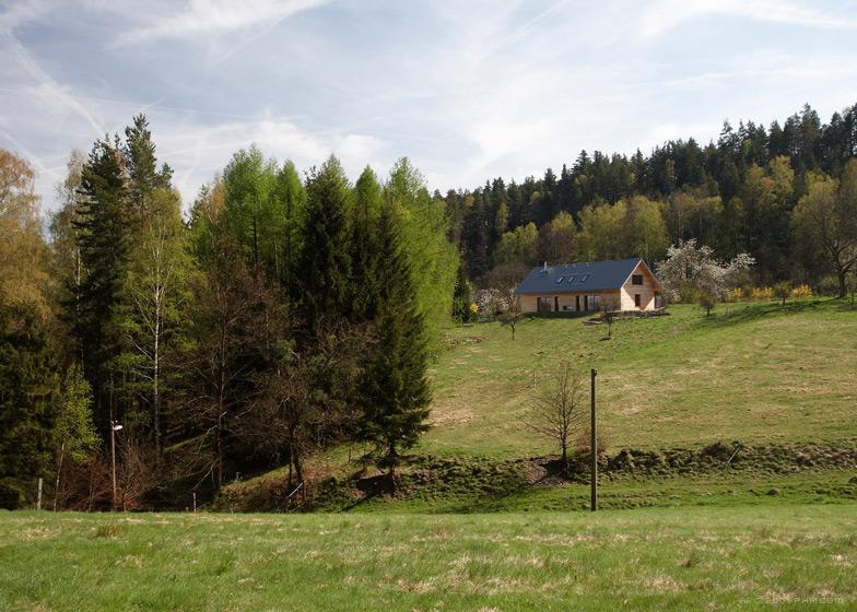 三角木屋---酷图编号12