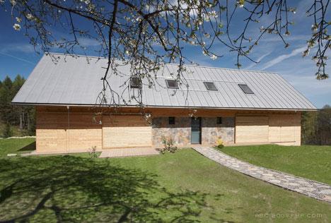 三角木屋---酷图编号1