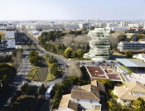 11个形状不规则带两侧阳台的蒙彼利埃花园公寓楼建筑-伦敦Farshid Moussavi建筑设计师作品---酷图编号1