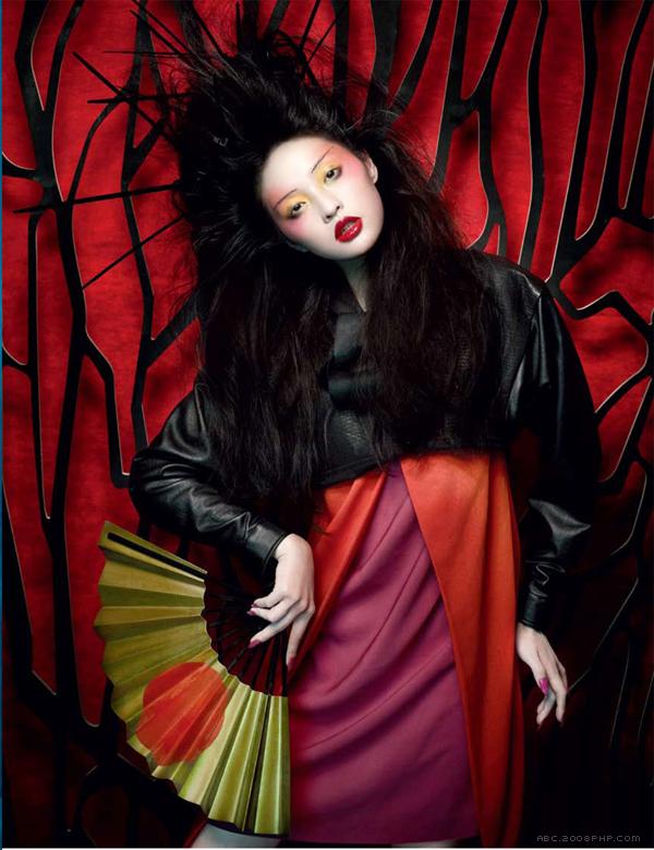 东方美-褶皱时装秀-Amica杂志---酷图编号6