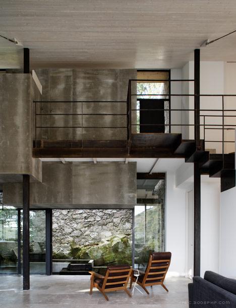 西班牙西部农村-摇摇欲坠的石头房屋建筑---酷图编号4