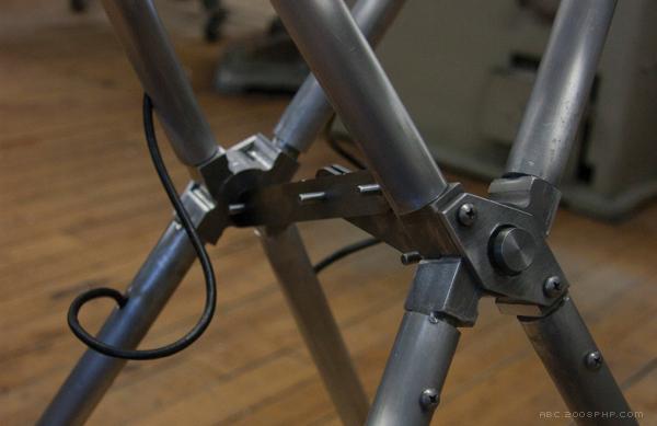 Walker扶手支架设计---酷图编号1054198