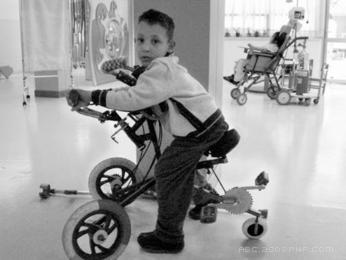 A2B残疾人士三轮车设计---酷图编号10