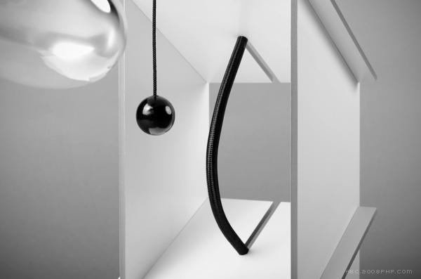 组装台灯-所有部件都容易组装,无螺丝,简单的拼接---酷图编号1060495