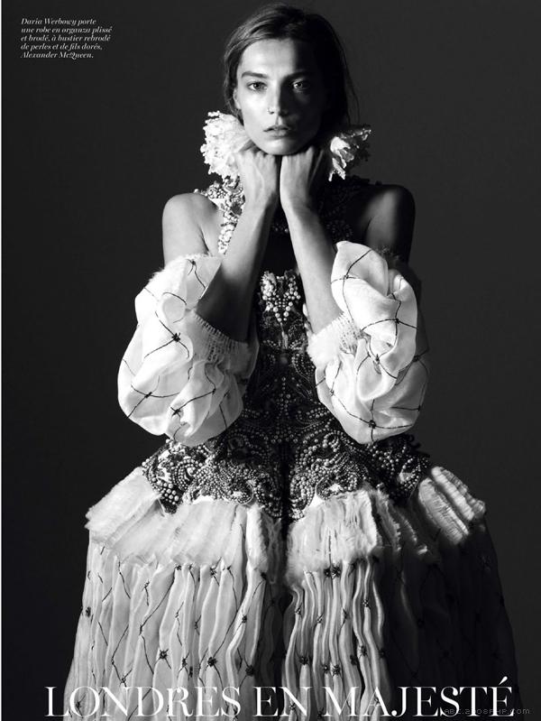 Vogue巴黎-大卫・西姆斯-身穿富豪夹克和裤子的剑客女英雄---酷图编号2