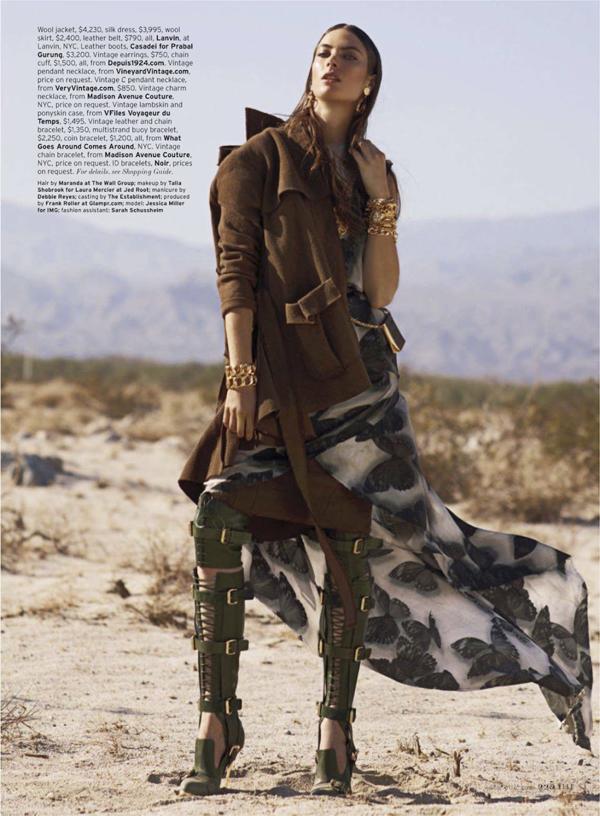 杰西卡・米勒-ELLE艾丽美国2013年8月-在加州沙漠上拍摄穿90年代金光闪闪皮革混合军装时装秀---酷图编号2