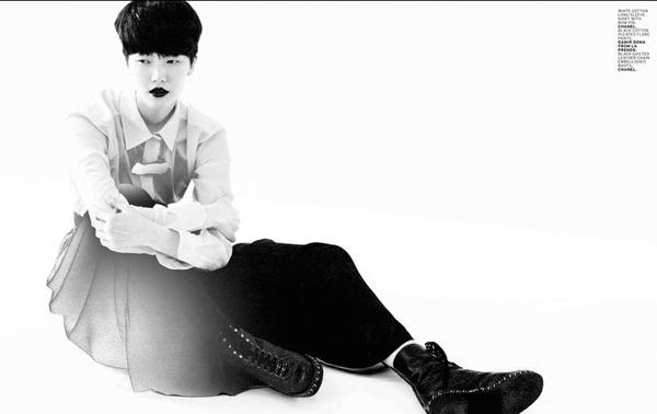 LOFFICIEL新加坡2013年8月-超现实的时尚时装镜头---酷图编号3