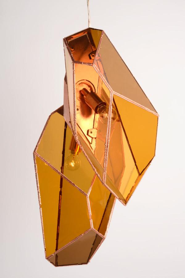 一个新的壮观的照明-由彩色玻璃面板,丰富色调的红宝石,琥珀和珍珠母组合,结合传统现代化铜电镀技术---酷图编号4