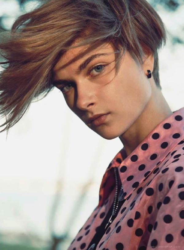 Bazaar芭莎墨西哥2013年8月-大胆的图案和平原的色彩和生动的图案组合---酷图编号1063890