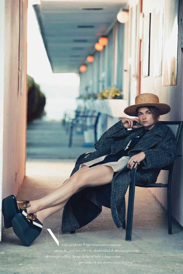 Bazaar芭莎墨西哥2013年8月-大胆的图案和平原的色彩和生动的图案组合---酷图编号1063895