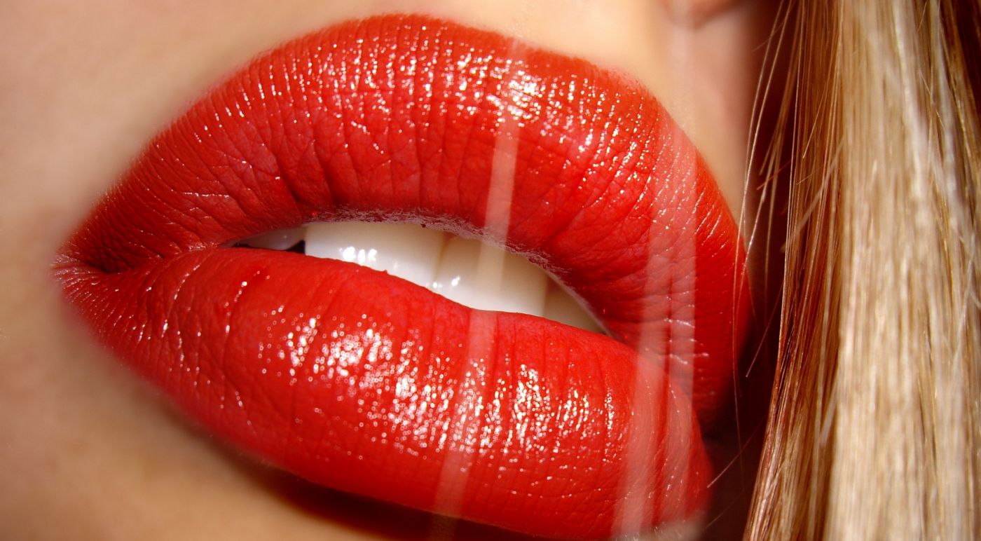 性感红唇纹身女人图片素材-编号26440000-图行天下