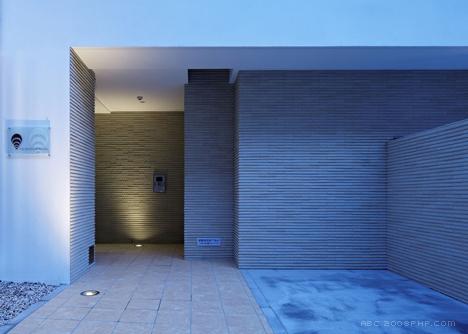 凹进转角阳台-日本EASTERN东区工设计事务所作室作品---酷图编号1066779