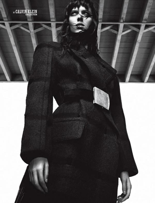 朱莉安娜-精致简约硬朗的女孩---酷图编号7