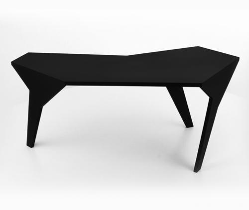 三条腿几何弧形桦木胶合板桌子家具,有三种颜色---酷图编号1067361