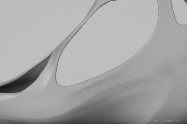 3D打印的塑胶鞋业-带给您真正的凉爽,看上去像从地上慢慢爬起来的脚和踝关节---酷图编号1067586