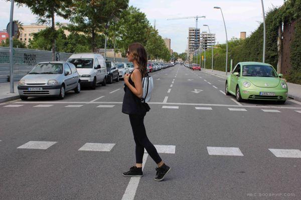 POP户外小“帐篷”袋-有三个功能,背包,衣服和遮阳伞---酷图编号1