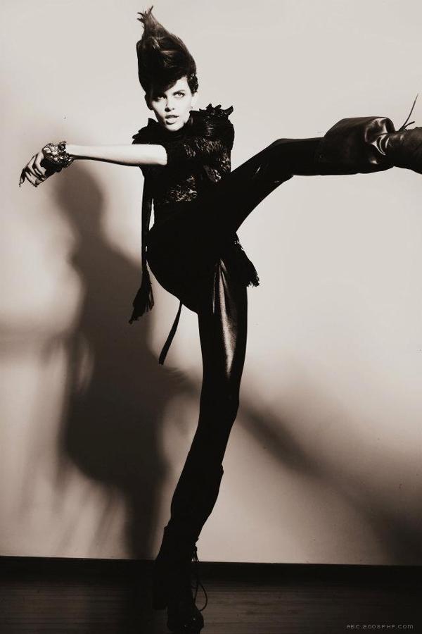 吸血鬼女王---酷图编号4