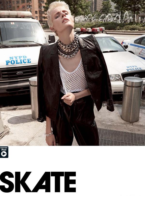 Marie Claire玛丽克莱尔意大利-一个滑板,穿着厚厚的金链子,黑色皮革和强烈的高跟鞋---酷图编号12