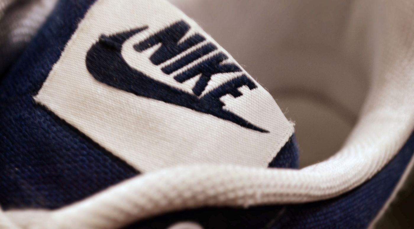 NIKE耐克鞋一角封面大图