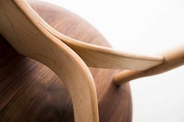 德国出生的设计师Philipp Von Hase作品-专为伦敦艺术节打造的椅子---酷图编号1072866