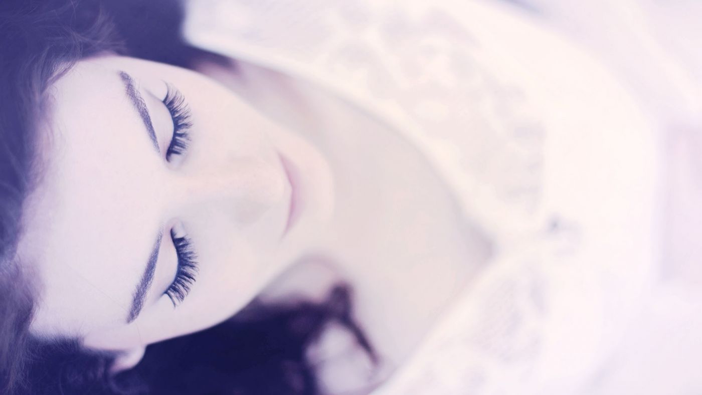 睫毛女图片
