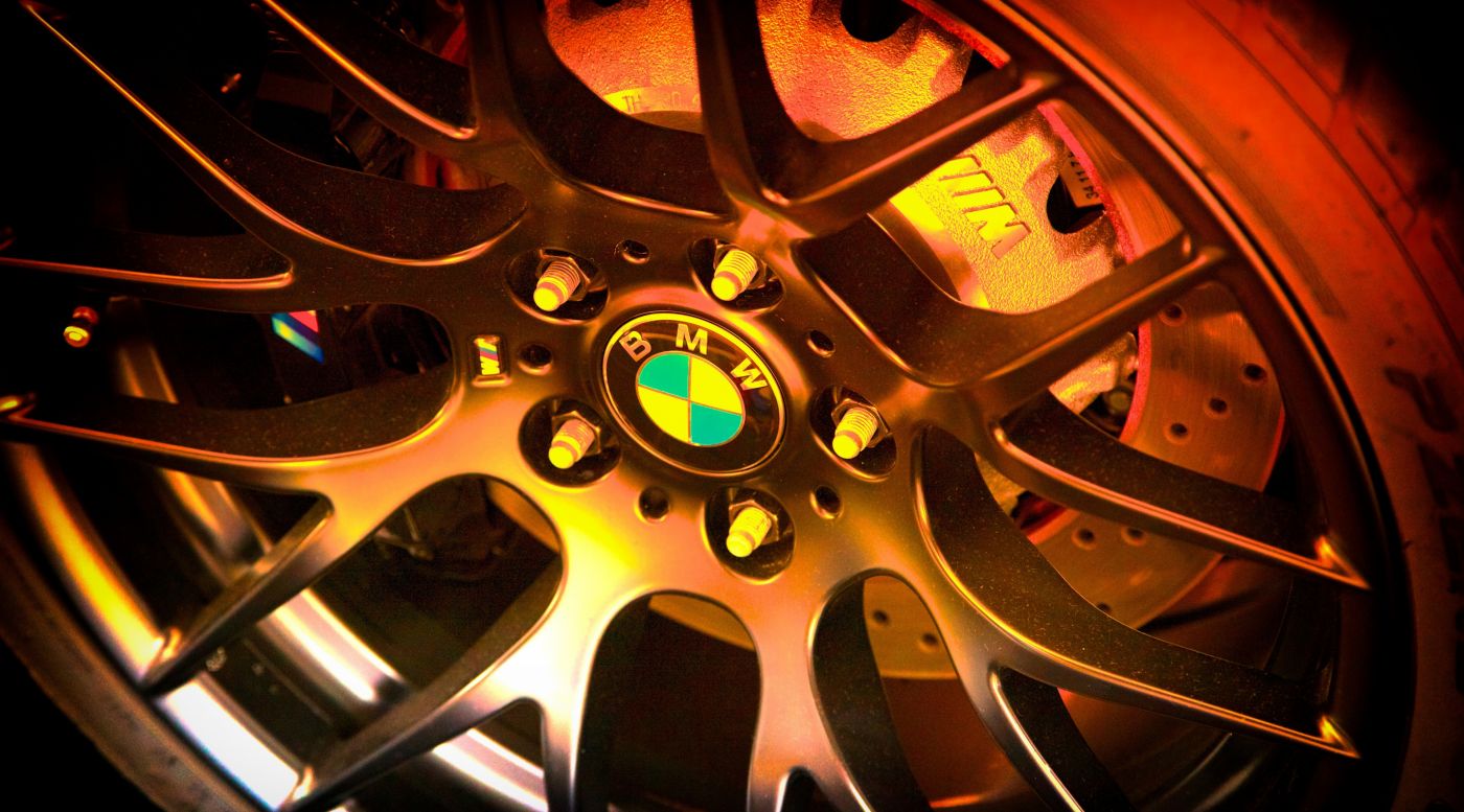 宝马轮毂图片